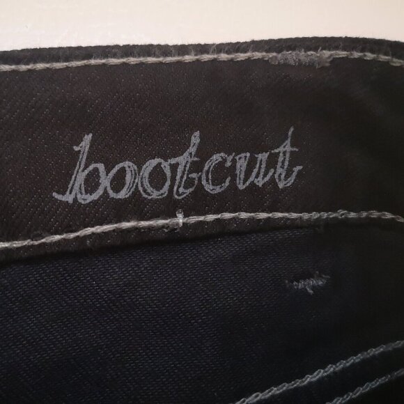 NWT Calvin Klein Ladies Plus Size 16W x 32 Black Bootcut Jeans - Picture 4 of 15